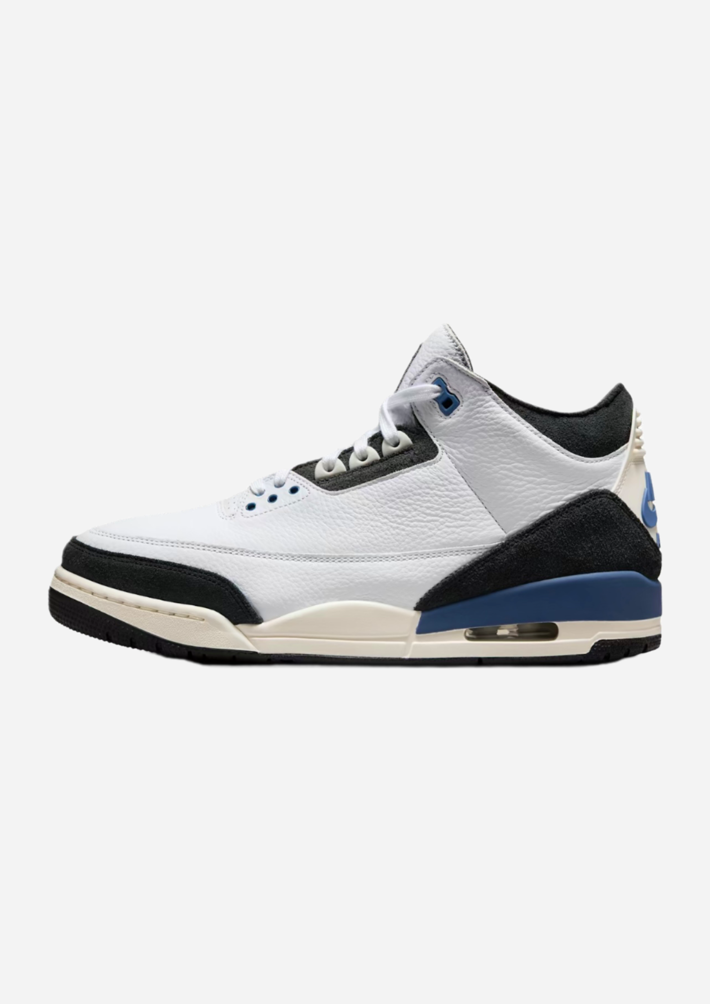 JORDAN 3 EN MI CAMINO NEGRO VIOLETA MINERAL