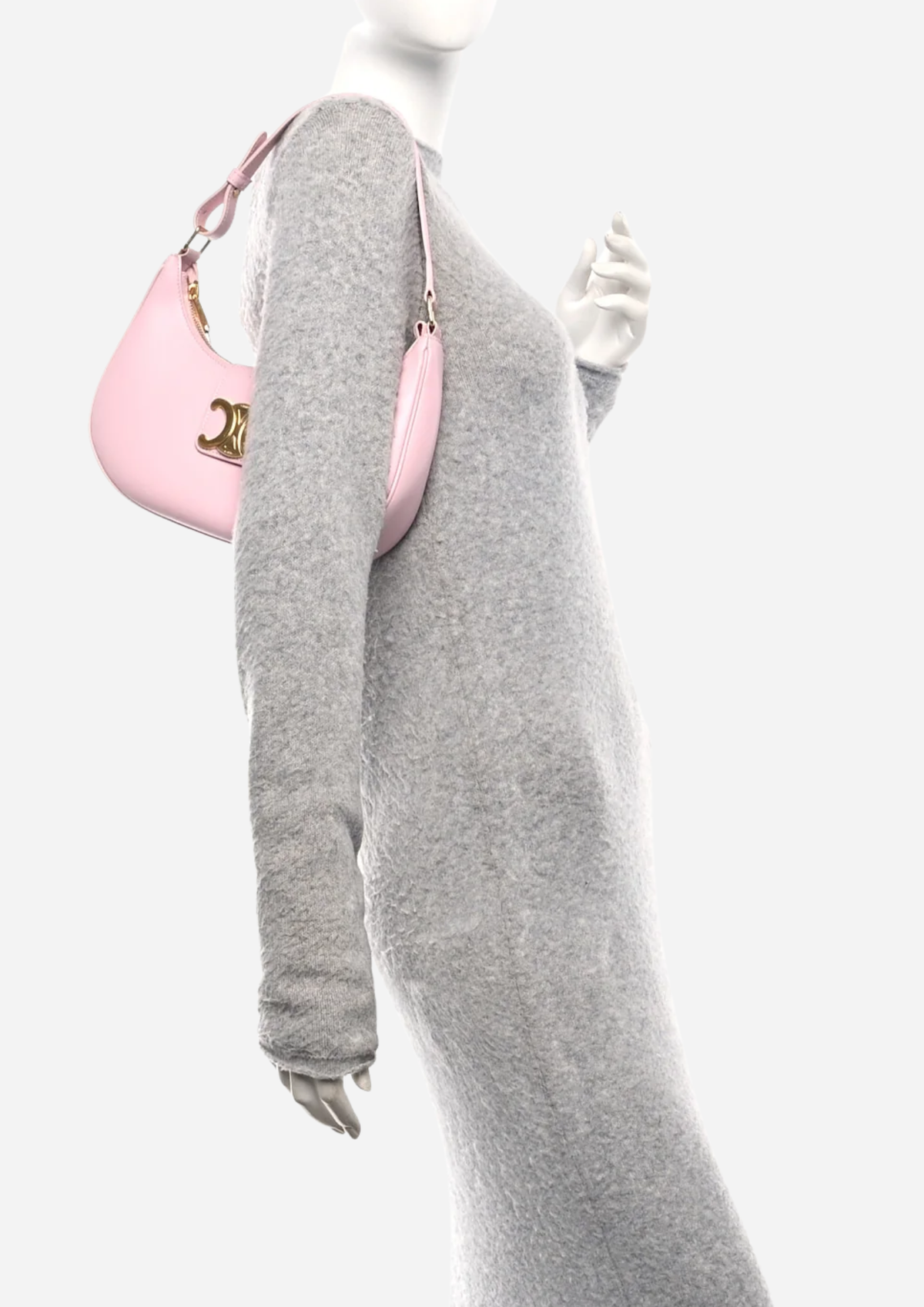Celine Ava Triomphe Medium Rosa Pastello in Pelle di Vitello Liscia, indossata a spalla