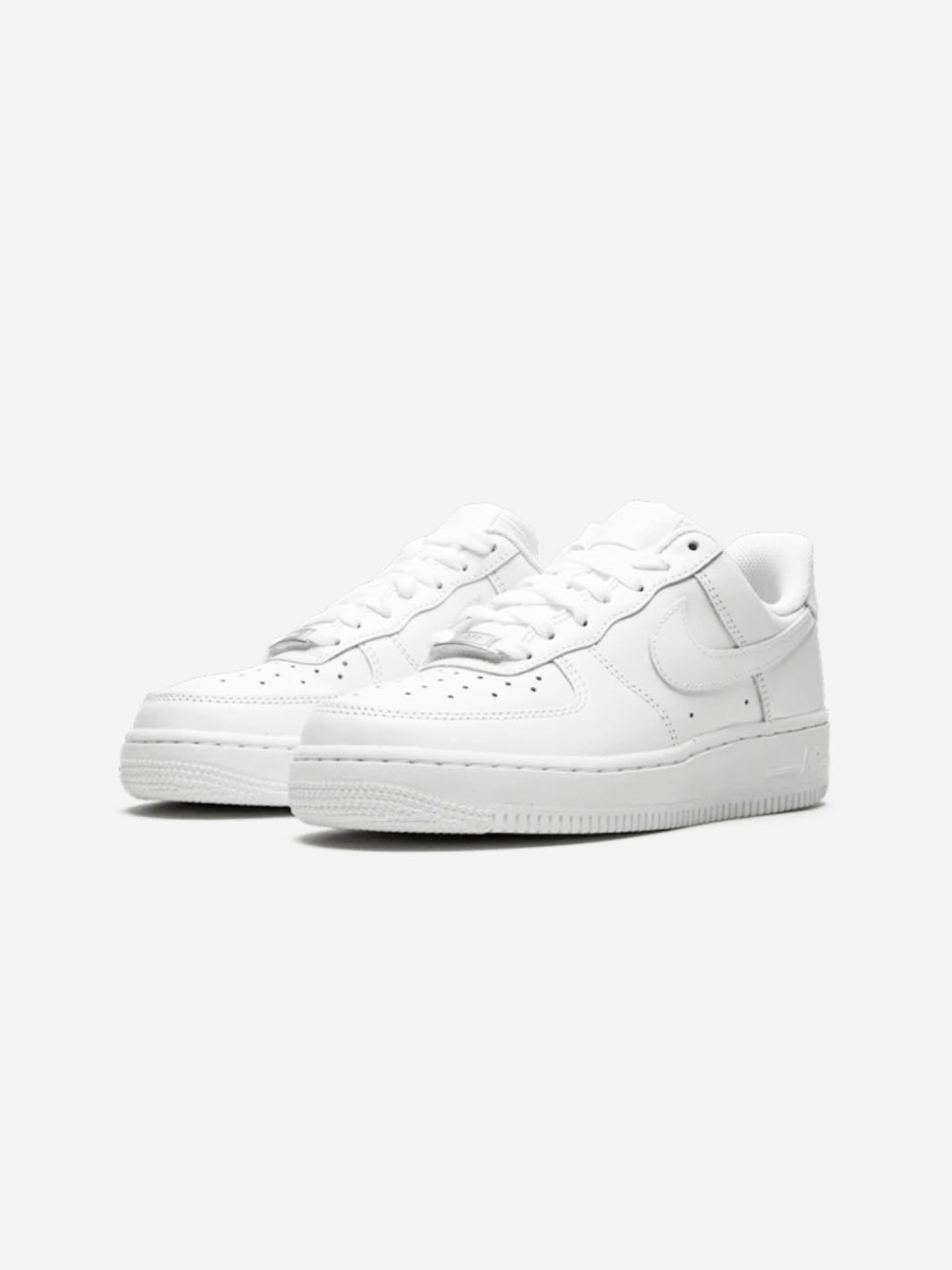 AIR FORCE 1 TRIPLE WHITE