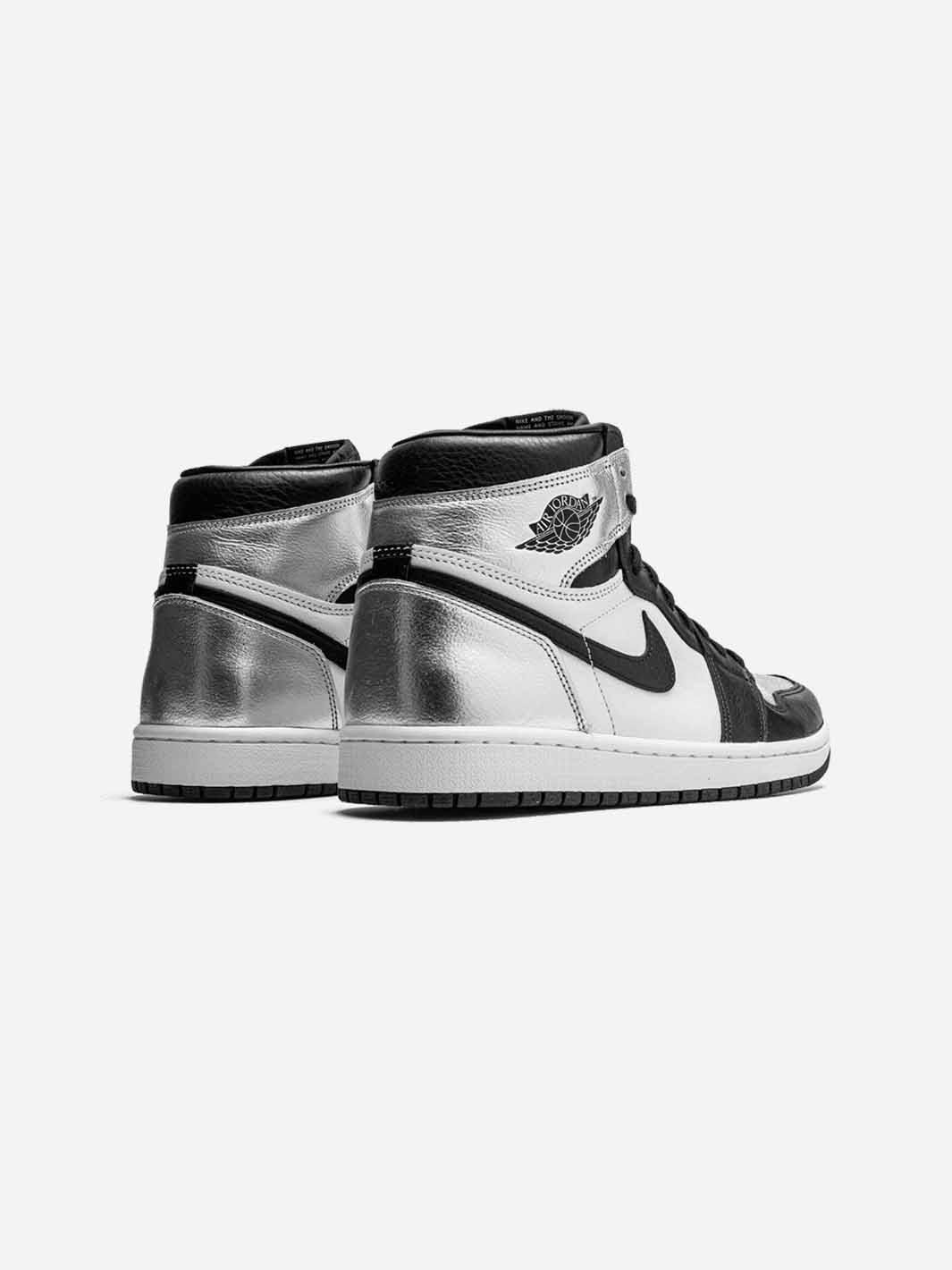 JORDAN 1 ALTA CON PUNTERA PLATEADA