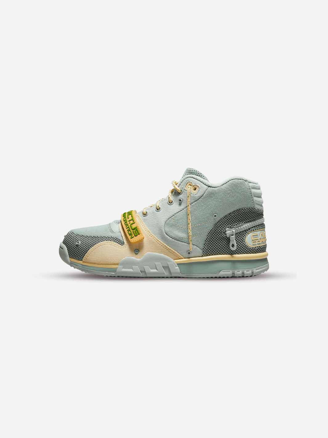 NIKE AIR TRAINER 1 TRAVIS SCOTT GRÅ DIS