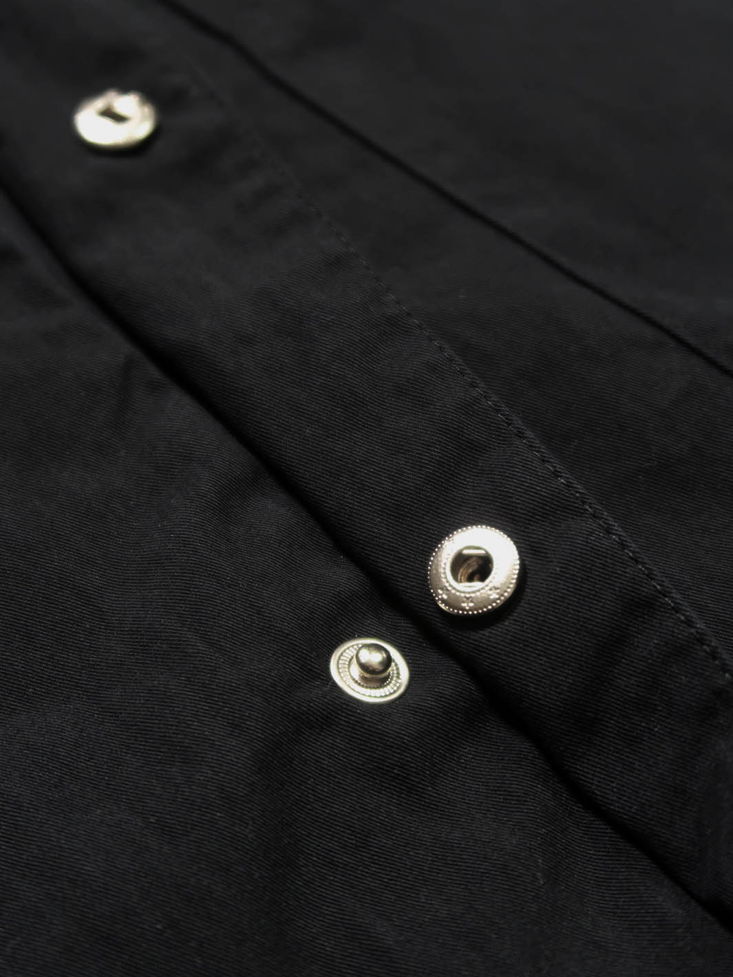 PANTALÓN BRAND X MILANOMARKTPLACE CAMICIA BOWLING NERA