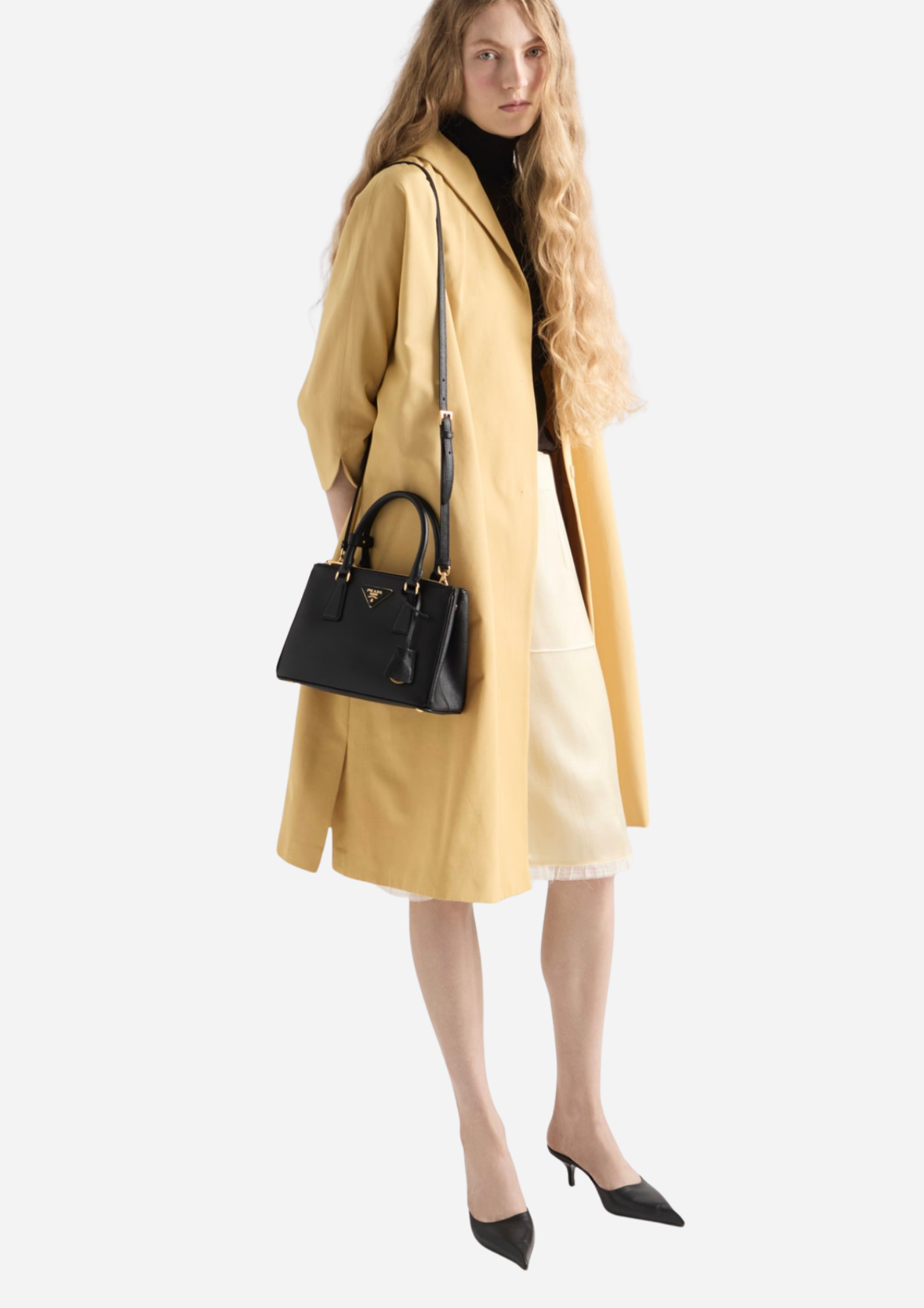 BOLSA PRADA GALLERIA MEDIANA EN SAFFIANO NEGRO