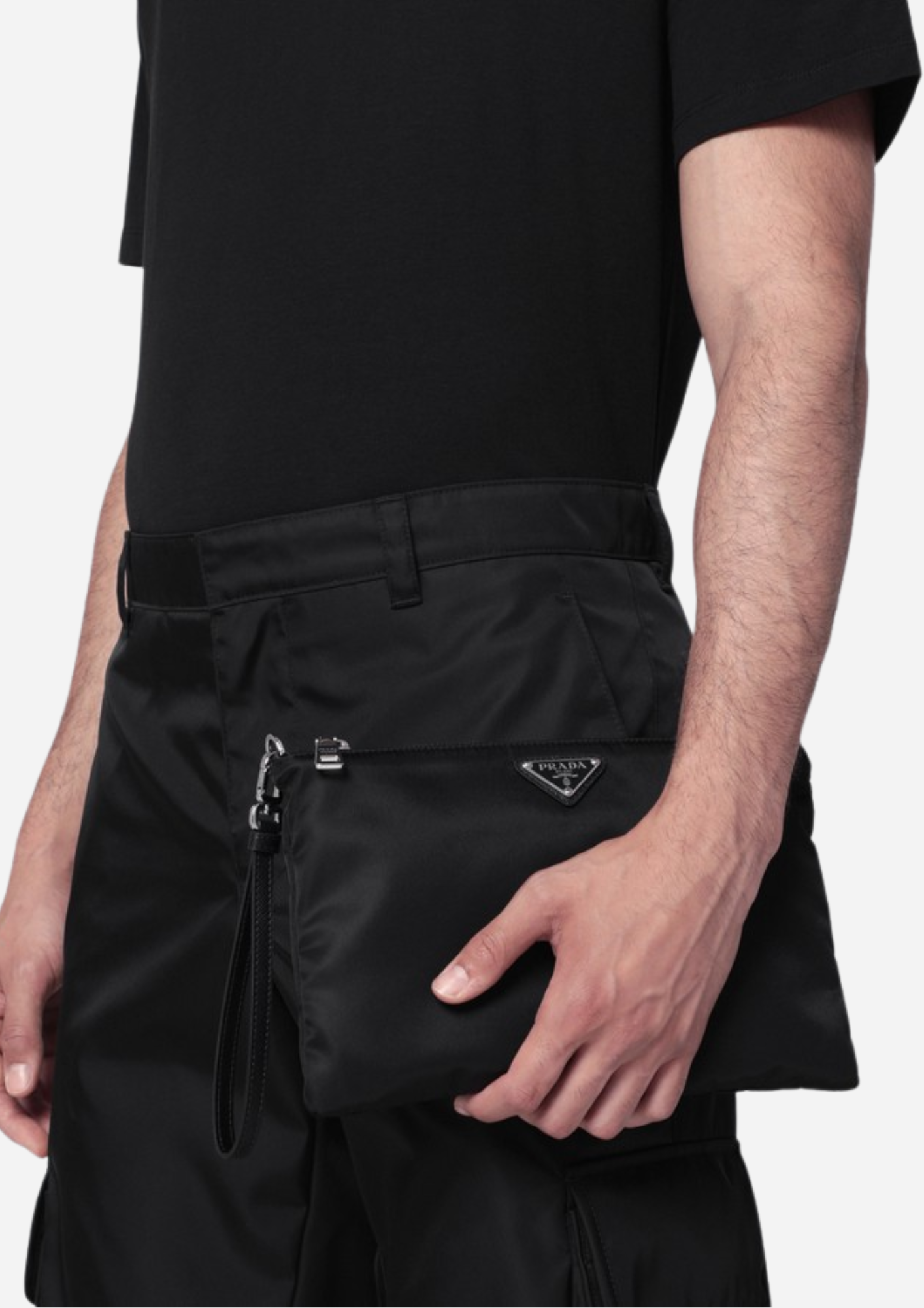 PRADA POCHETTE NOIRE EN RE-NYLON ET SAFFIANO