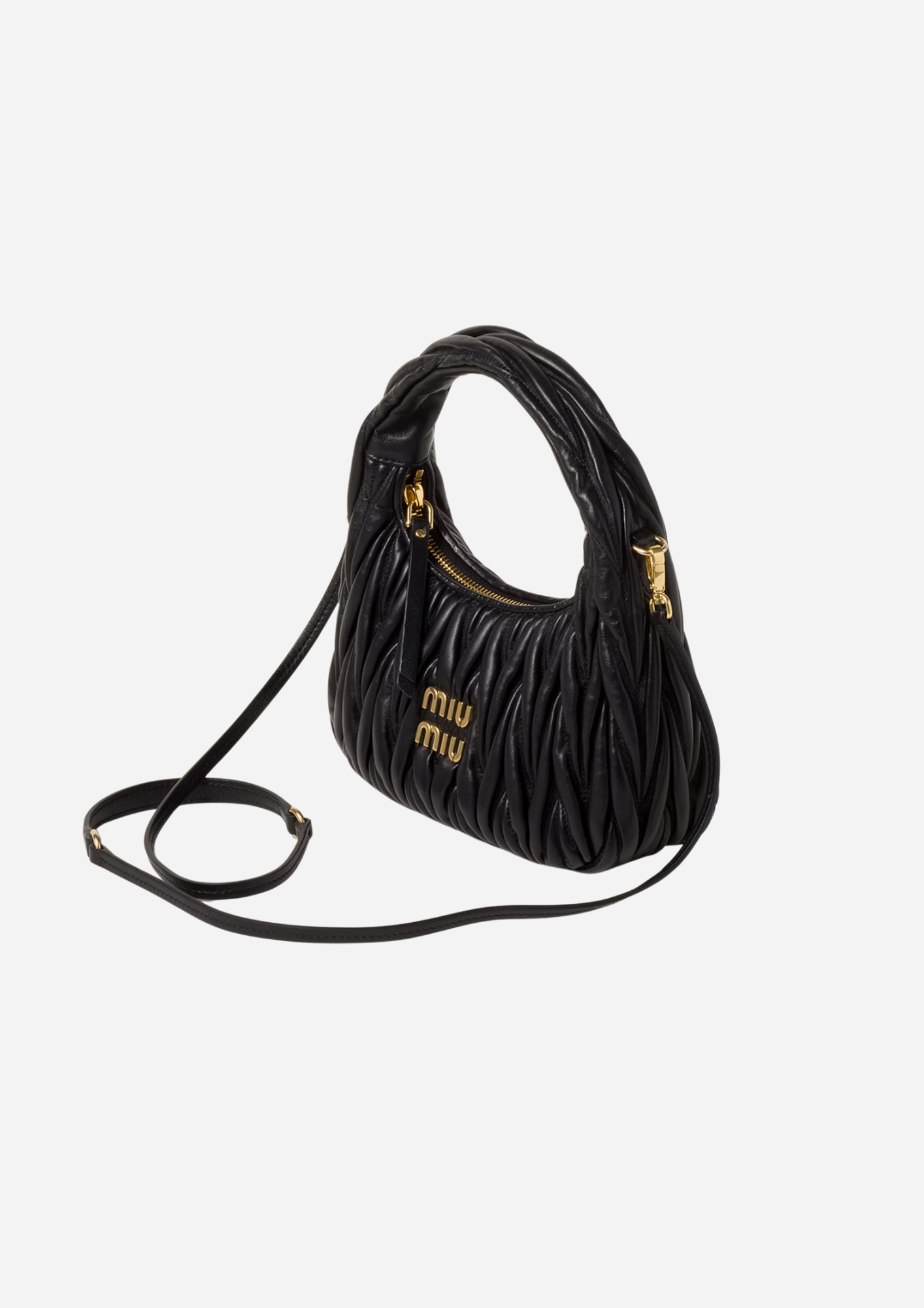 Miu Miu Wander Hobo Piccola Nera in Nappa Matelassé, indossata