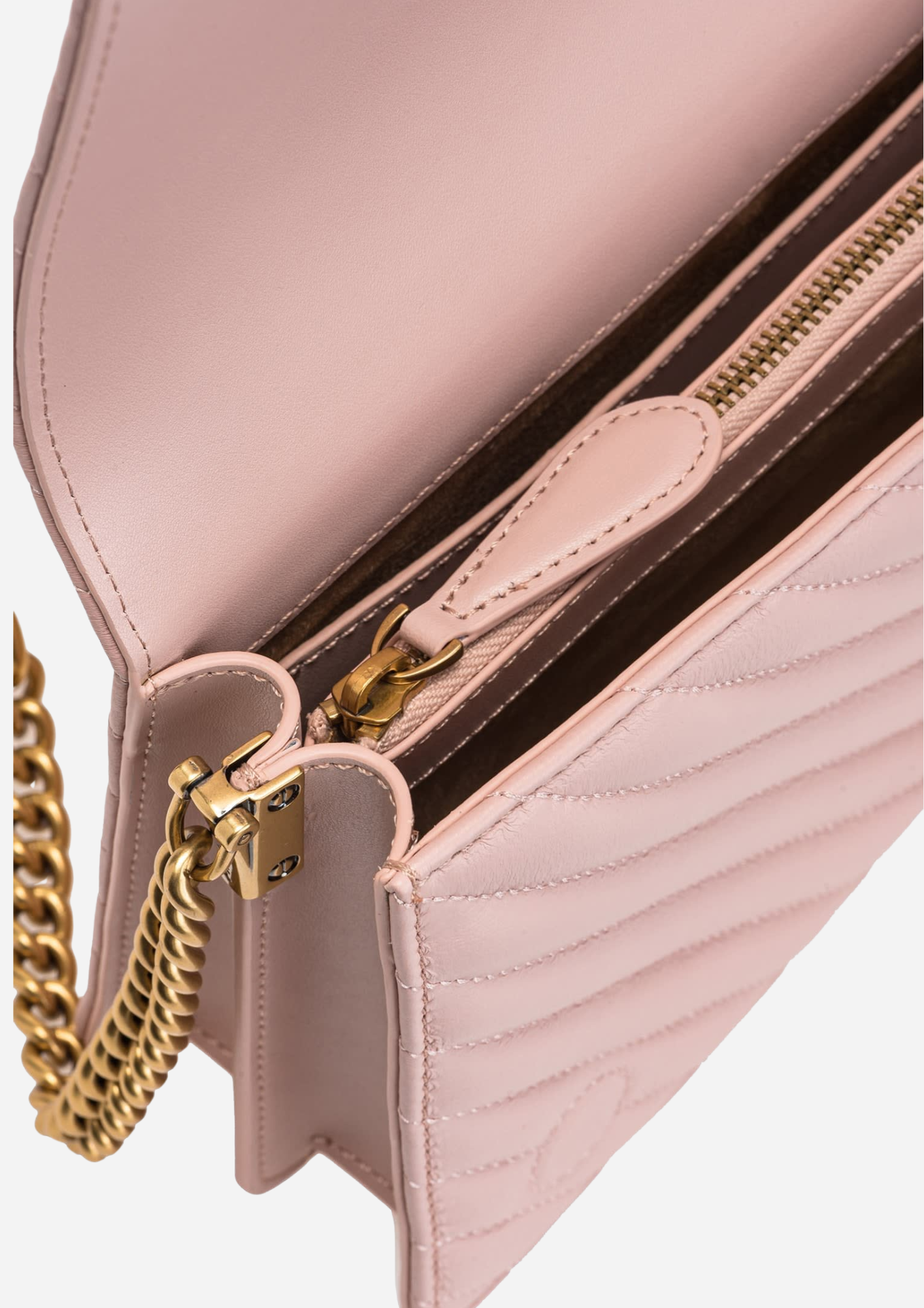 Interno della Pinko Love Click Classic Cipria con divisorio centrale con zip