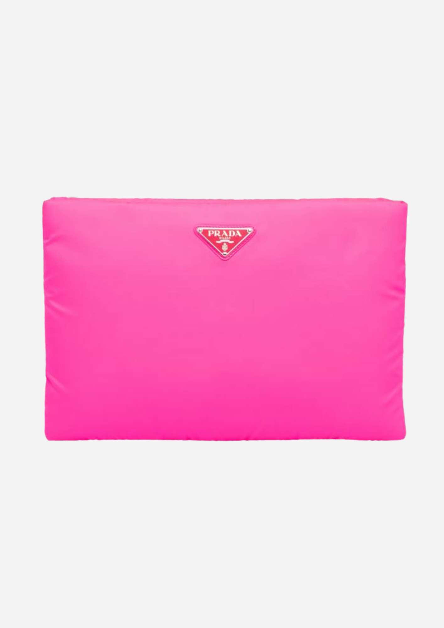 Prada Pochette in nylon fucsia 2019 vista frontale con logo triangolare