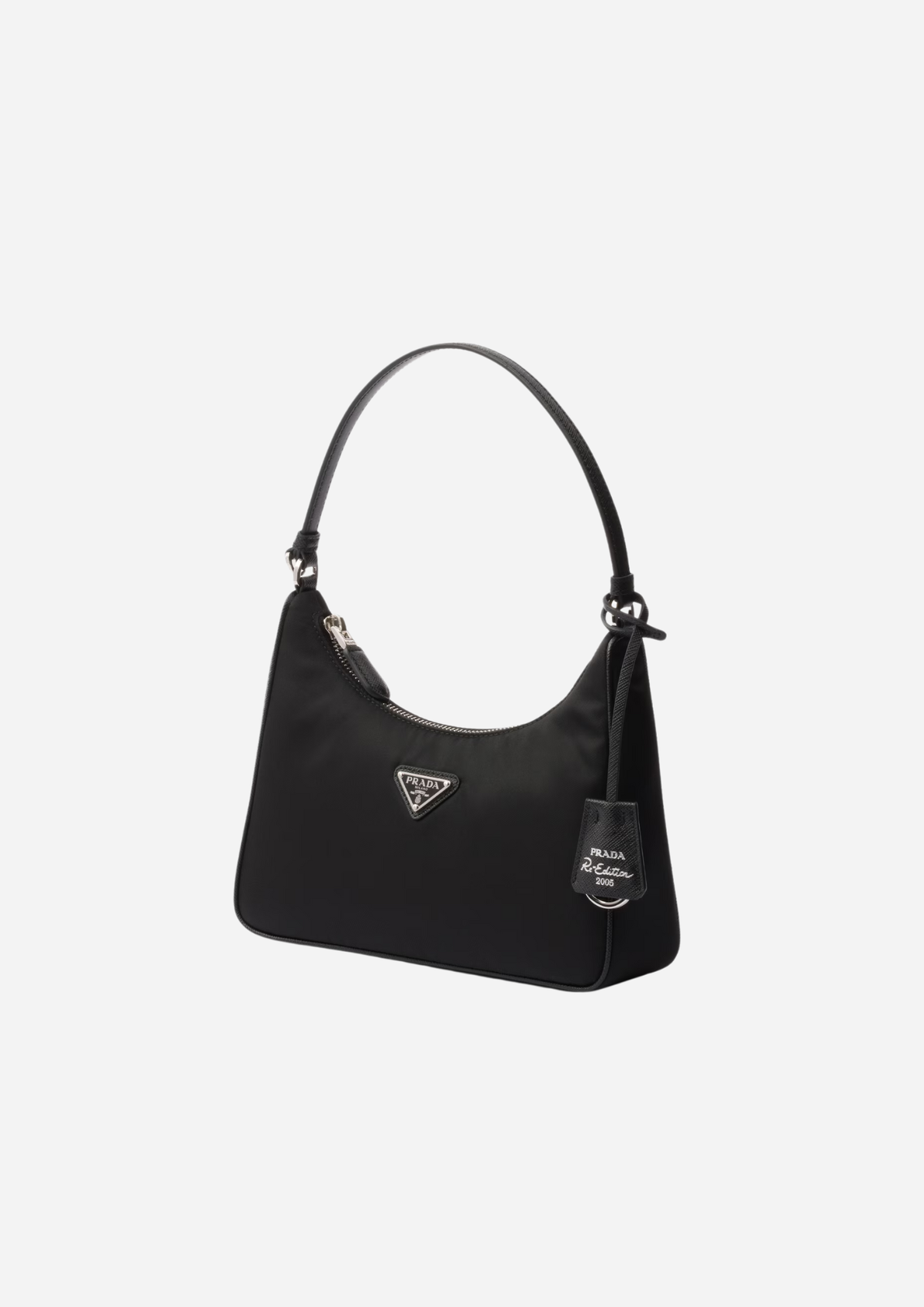 Prada Re-Edition 2005 Mini Nera in Re-Nylon e Saffiano, vista a tre quarti